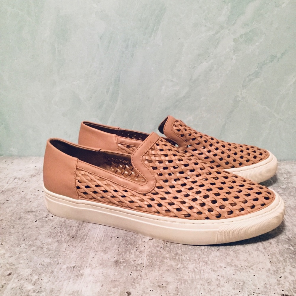 Steven by Steve Madden Keats Sneaker 7.5M